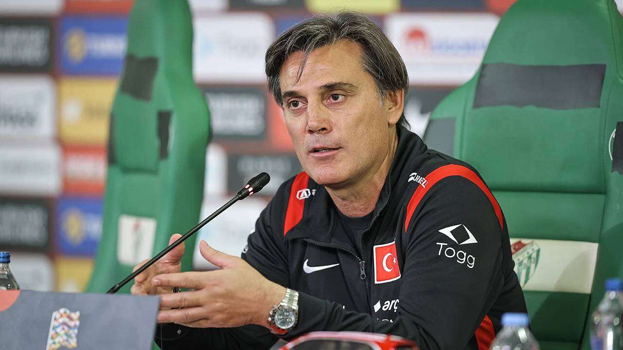 Ağızı yanan Montella’dan Belçika maçında radikal karar: Baştan aşağı değiştirdi, 3 puan geliyor! İşte ilk 11 7